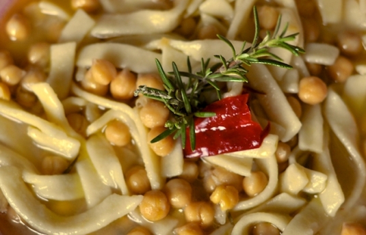 tagliolini-con-i-ceci.jpg tagliolini-con-i-ceci.jpg