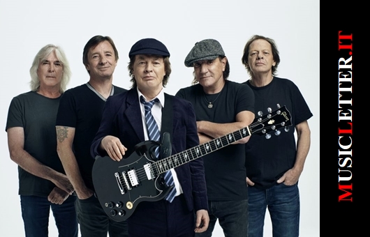 AC/DC (foto di Josh Cheuse)